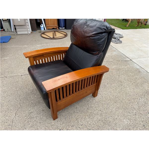 BARCALOUNGER MISSION MANUAL RECLINER