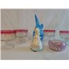 Image 8 : Vintage Glassware and Ceramic Figurine Collection (7 Pieces)
