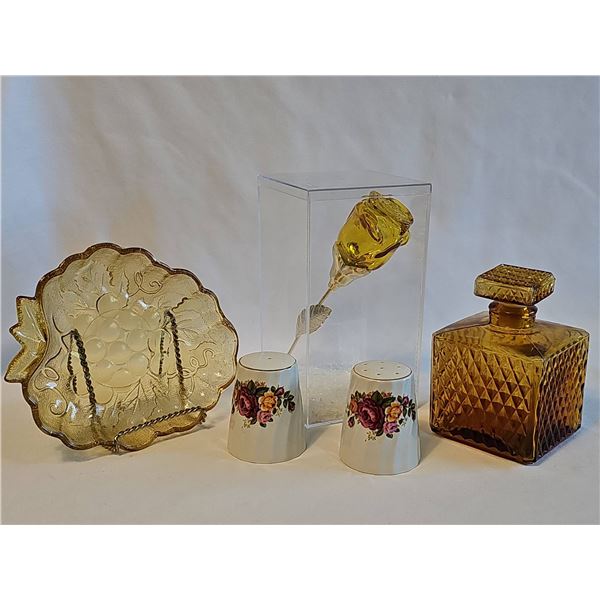 Glass and Ceramic Decor Lot