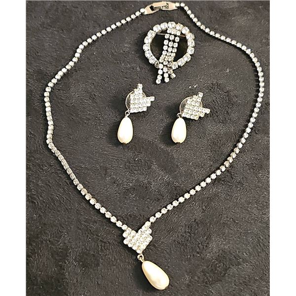 Rhinestone and Faux Pearl Necklace, Earrings, and Brooch Parloure Set