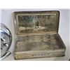 Image 10 : MANTIQUE Lot: Model Car, Clock, Cigarette Tin, Salt & Pepper, Plate