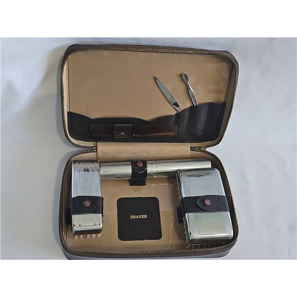 VINTAGE Bridle Grooming Kit Leather, Made in Canada