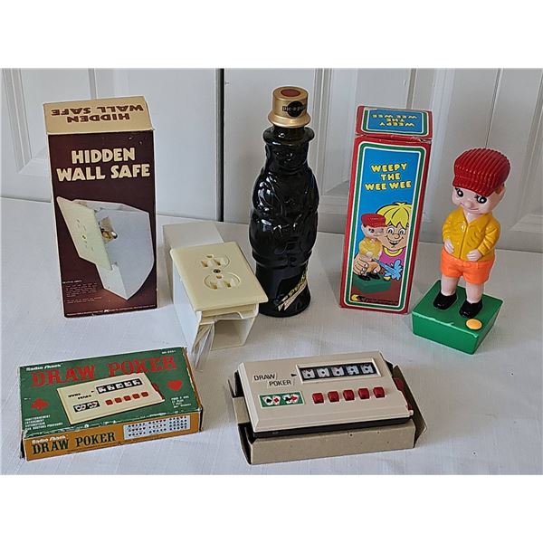 Vintage man cave or game room Novelty Items Lot: Poker Game, Wall Safe, Figurines