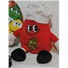 Image 3 : Lot: Peter Pan LP, M&M Plate, Plush & Yo-Yos