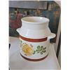 Image 5 : Decorative Ceramic and Wooden Kitchen Items Lot