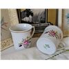 Image 5 : Lot: Framed Bird Art, China Mugs, Casablanca Book, Embroidered Linen