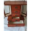 Image 11 : Vitntage blue velvet lined Wooden Jewelry Box and double door jewelry box by Gunther Mele