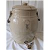 Image 17 : Antique Medalta Alberta Potteries Redcliff No. 5 Water Crock with Repaired Lid