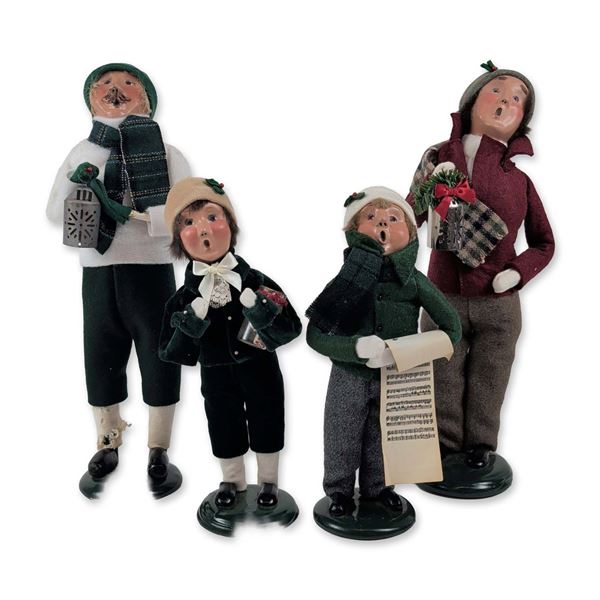 4pc Byers Choice Handcrafted Fabric Christmas Carolers