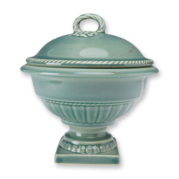 Wedgwood English Terrace Foliage Lidded Pedestal Bowl