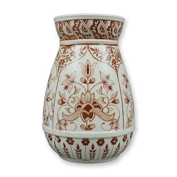 Wedgwood Brocade Pattern Aesthetic Movement Transfer-Printed Ceramic Vase Dated 1879