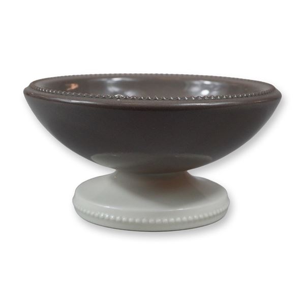 Wedgwood Norman Wilson Glazed Earthenware Two-Tone Footed Bowl with Bas-Relief Decoration