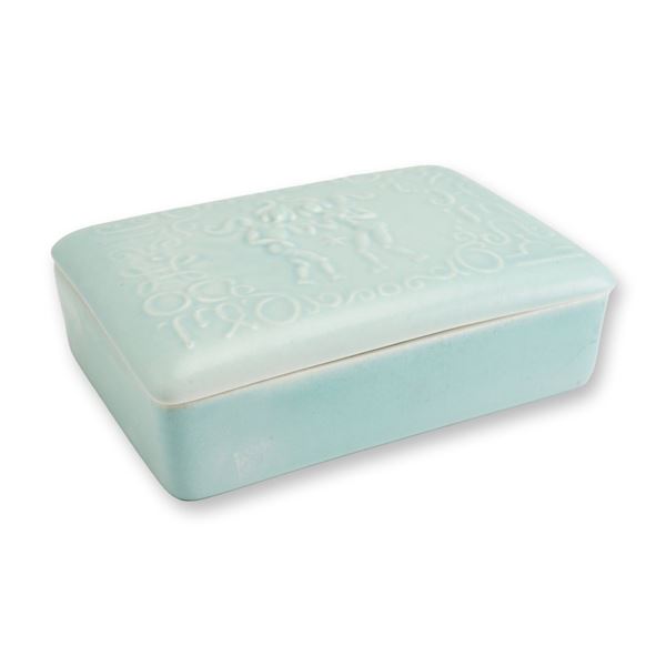 Wedgwood Queen's Ware Embossed Gemini Lidded Treasure Box