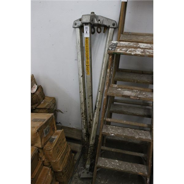 Heavy Duty Steel Tripod