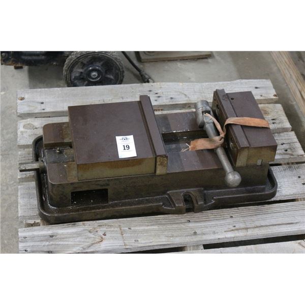 Large Machinist Vise