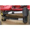 Image 1 : Carpet Kickers - 3