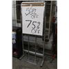 Image 1 : Pedestals Signs