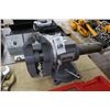 Image 1 : CM Bench Vise