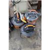 Image 2 : Ridgid Shop Vacs - 3  - 2 Missing Wheels