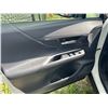 Image 10 : 2021 Toyota Venza LTD  Hybrid   5-Dr.  SUV