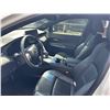 Image 11 : 2021 Toyota Venza LTD  Hybrid   5-Dr.  SUV