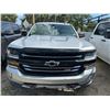 Image 12 : 2017 Chevy Silverado 1500 Z71 Offroad 4-Dr  Xcab 4X4 Short Bed Pick Up