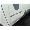 Image 3 : 2022 Chevy 3500 Crew Cab UT
