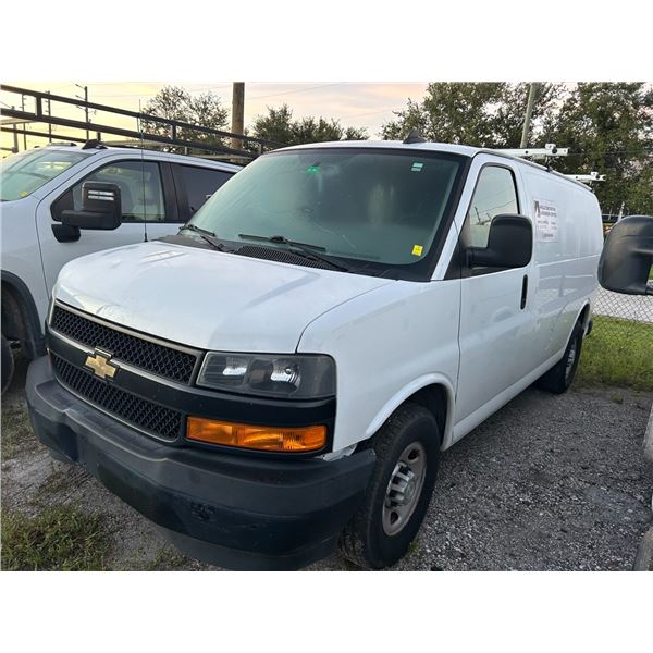 2020 Chey Express 2500 6-Dr. Cargo Van
