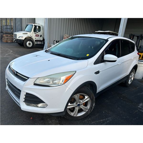 2014 Ford Escape SE  5-Dr  CUV
