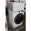 Image 3 : GE Front Load Pedestal Clothes Washer/Dryer Set