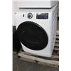 Image 6 : GE Front Load Pedestal Clothes Washer/Dryer Set