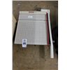 Image 1 : Boston Paper Cutter