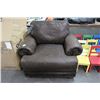Image 1 : Brown MF Button Tufted Oversized Easy Chair