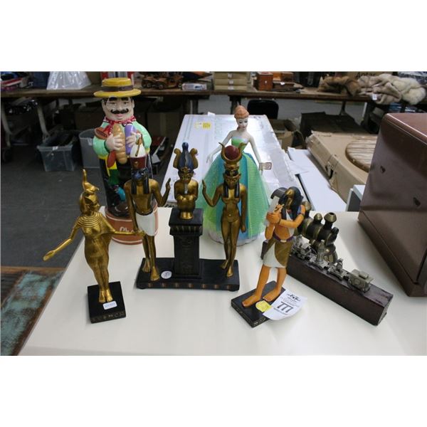 Egyptians Figurines, Miniature Trains, Music Box, Charlie Decanter