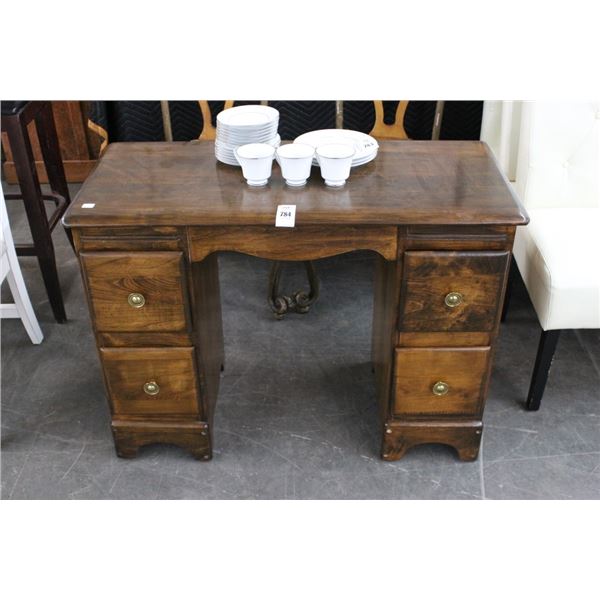 Oak Kneehole Desk