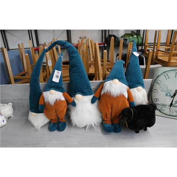 Plush Gnomes 5, Black Sheep