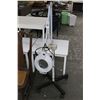 Image 2 : CCI Rolling Mag Lamp