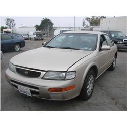 1995 Nissan Maxima Vin. JN1CA21D5ST043504 Mileage 94044 Automatic, AC