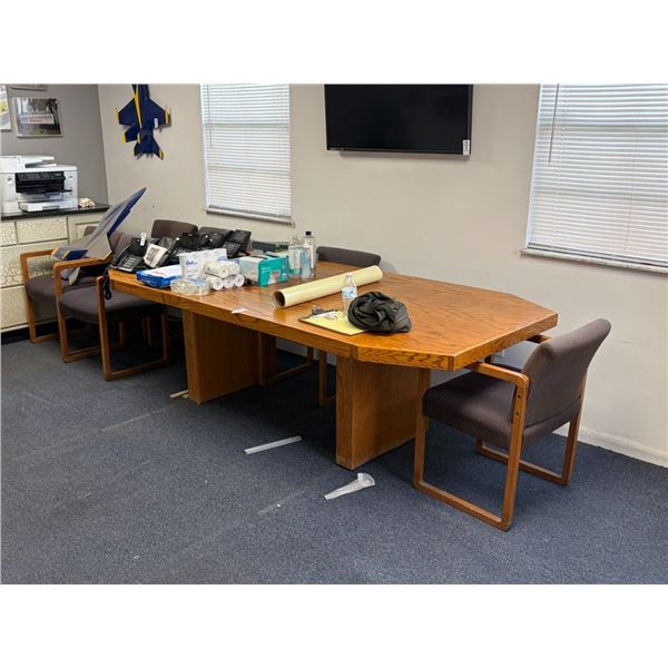 Oak Conference Table w/6 Chairs