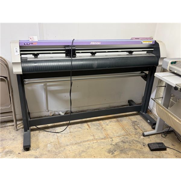 Minaki   CG130FX2  Cutting Plotter - Not Working - Needs Mother Board
