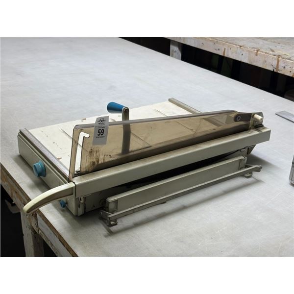 Manual Paper Cutter