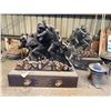 Image 2 : IWO  Jima Statuaries 6 - Some Damage
