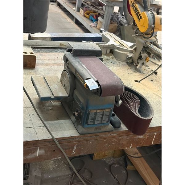 Ryobi Electric Belt/Disc Sander w/Spare Belts