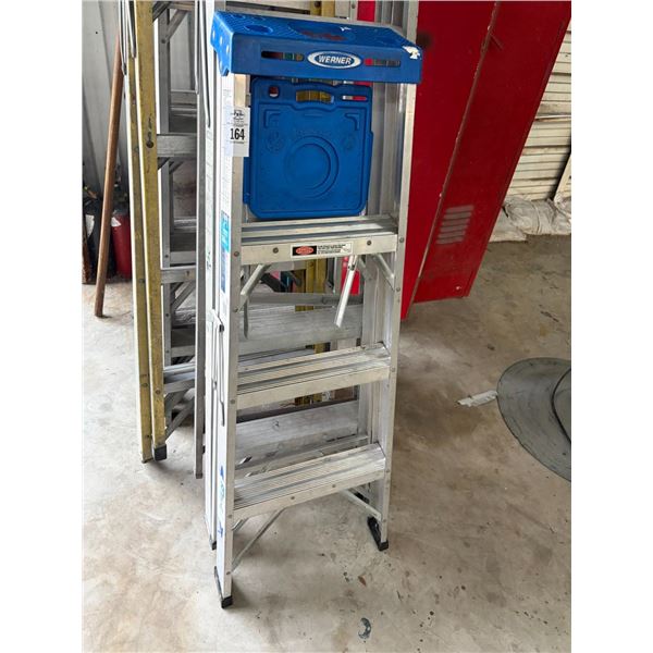 Werner Alum  4'  Stepladder