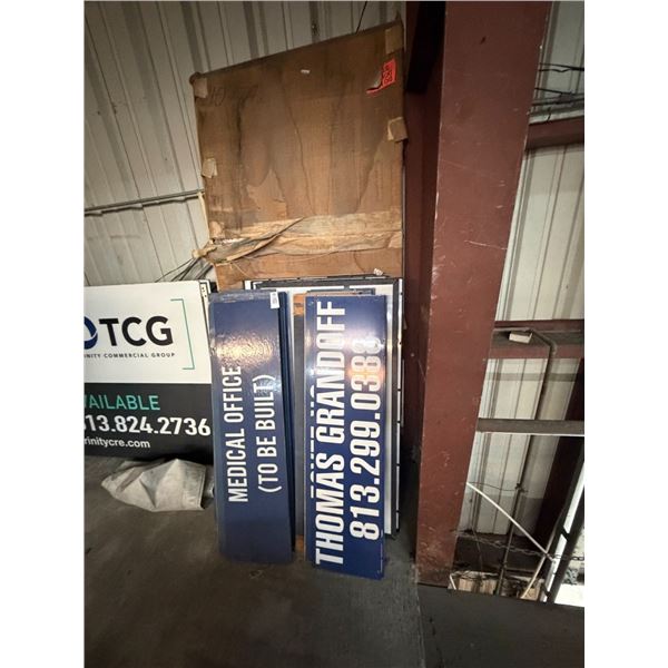 Signs, Accessories in Corner