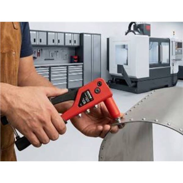 Arrow RH200S Rivet Tool, New in Package