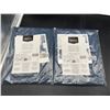 Image 2 : Two Amazon Basics Microfiber Towels