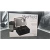 Image 2 : Sheffield Labs Remi LED Vanity Travel Case