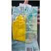 Image 5 : 6 Pairs Co-op Gold Latex Gloves Small