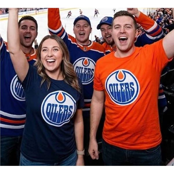 Lot of 2 - Edmonton Oilers NHL T-Shirts XL